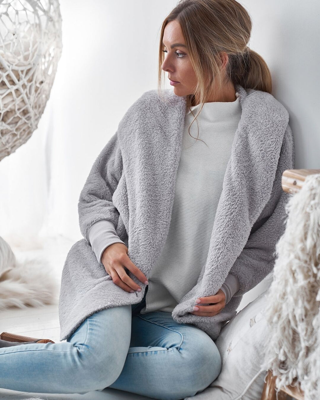 Women's Hooded Fleece Jacket – Cozy Winter Outerwear